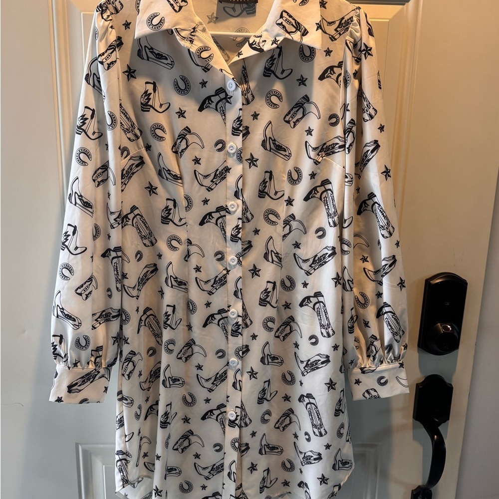 Stylish Black and White Western Patterned Women's Dress